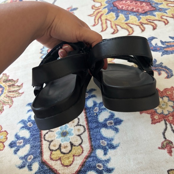 Cushionaire Black Velcro Adjustable Double Strap Slip On Sandals Size 7 - Picture 5 of 6